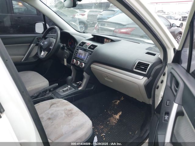 JF2SJAEC4HH549603 Subaru Forester 2.5i Premium
