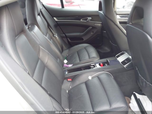 2012 PORSCHE PANAMERA WP0AA2A78CL018841 Photo 7