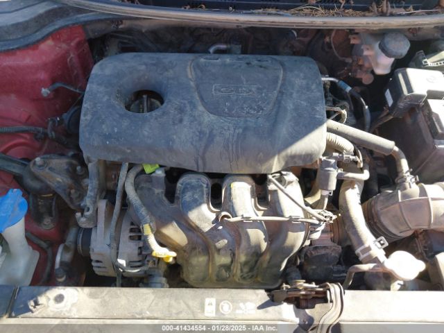 3KPA25AB8KE199921 KIA Rio 5-door S