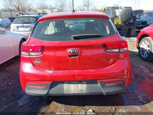 3KPA25AB8KE199921 KIA Rio 5-door S