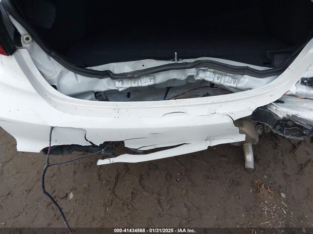 3KPF24AD7PE675519 KIA Forte Lxs