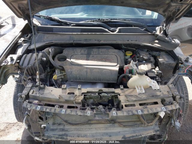 3C4NJCAB5JT213597 Jeep Compass Sport Fwd