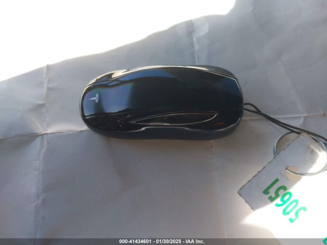 5YJXCBE28KF201337 Tesla Model X 100d/75d/long Range