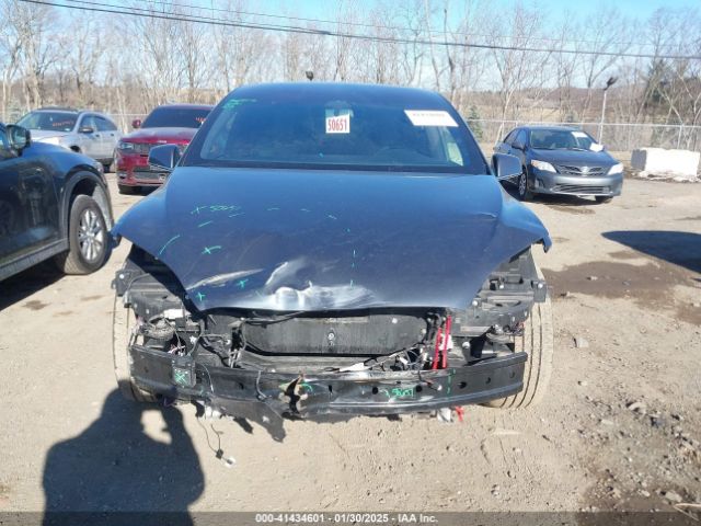 5YJXCBE28KF201337 Tesla Model X 100d/75d/long Range
