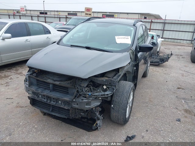 1FMCU0GD0JUB47676 Ford ESCAPE SE