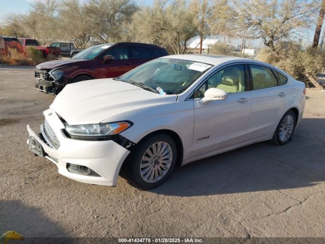 3FA6P0LU9GR343071 Ford Fusion Hybrid Se