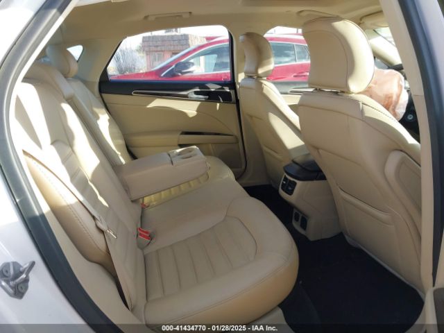 3FA6P0LU9GR343071 Ford Fusion Hybrid Se