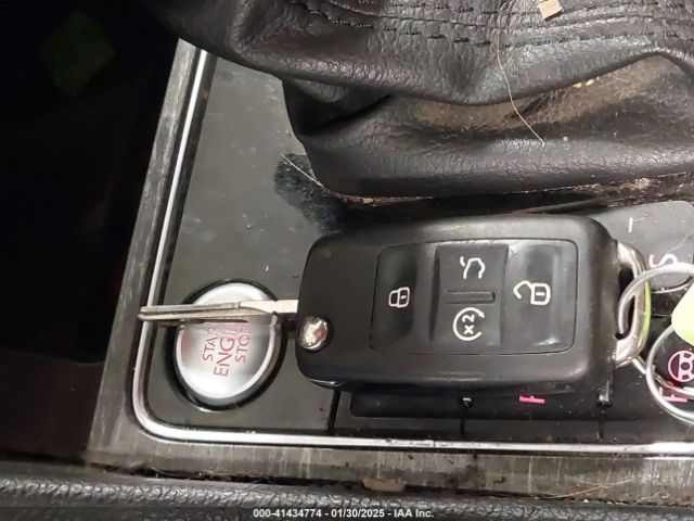 1VWCM7A30HC079244 Volkswagen Passat V6 Sel Premium