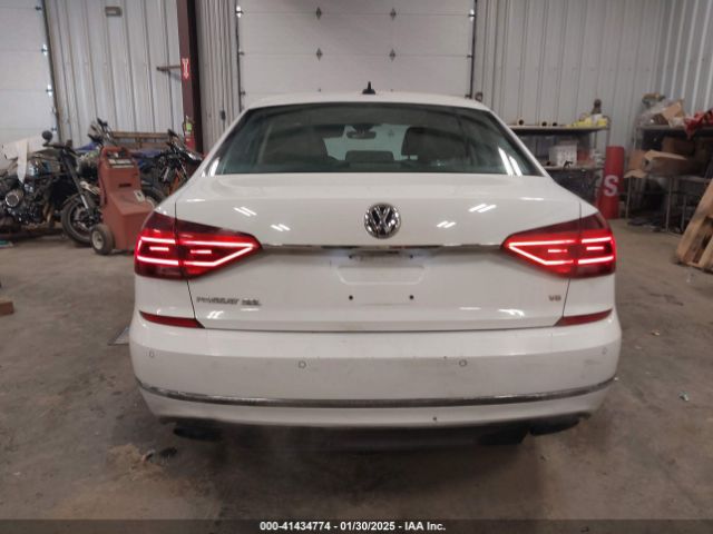 1VWCM7A30HC079244 Volkswagen Passat V6 Sel Premium