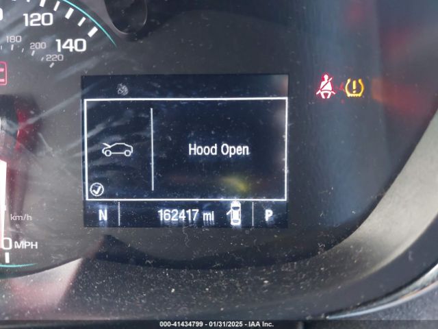 3GNCJKSB9LL311493 Chevrolet Trax Fwd Ls