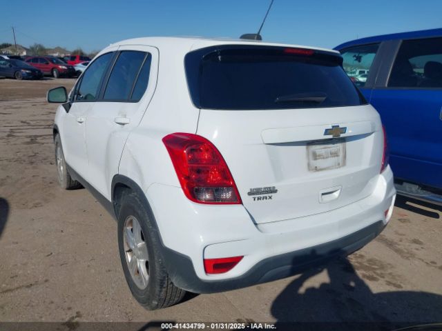3GNCJKSB9LL311493 Chevrolet Trax Fwd Ls
