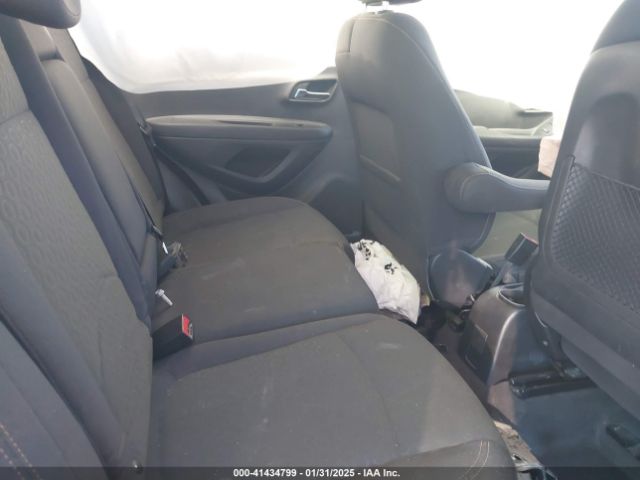 3GNCJKSB9LL311493 Chevrolet Trax Fwd Ls