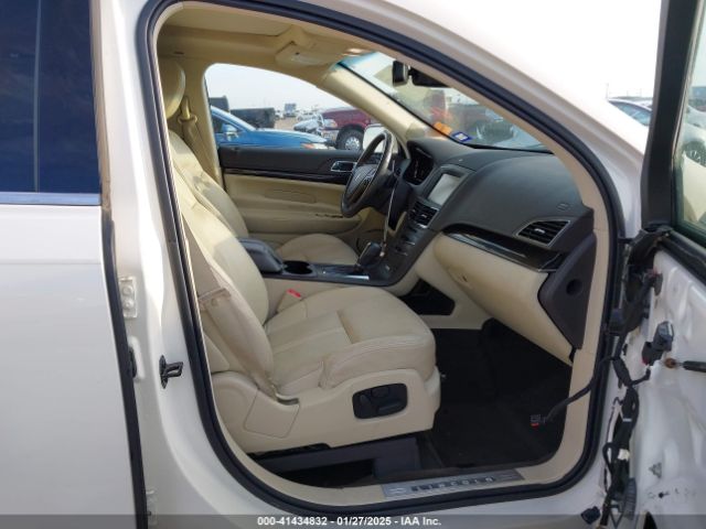 2LMHJ5AT3EBL50329 Lincoln Mkt Ecoboost