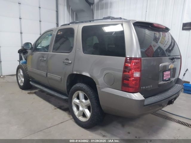 2011 CHEVROLET TAHOE 1GNSKBE03BR268246 Photo 2