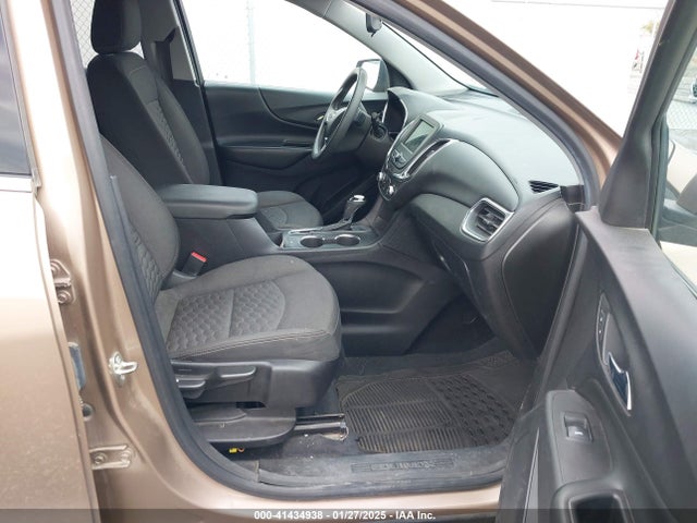 Chevrolet EQUINOX LT 2019 2GNAXKEV0K6128157 Image 5