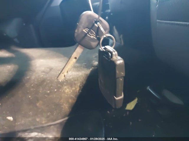 3GCUKREH8EG388693 Chevrolet Silverado 1500 1lt
