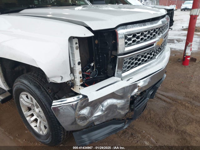 3GCUKREH8EG388693 Chevrolet Silverado 1500 1lt