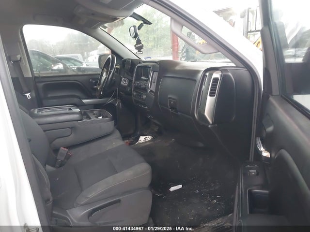 3GCUKREH8EG388693 Chevrolet Silverado 1500 1lt