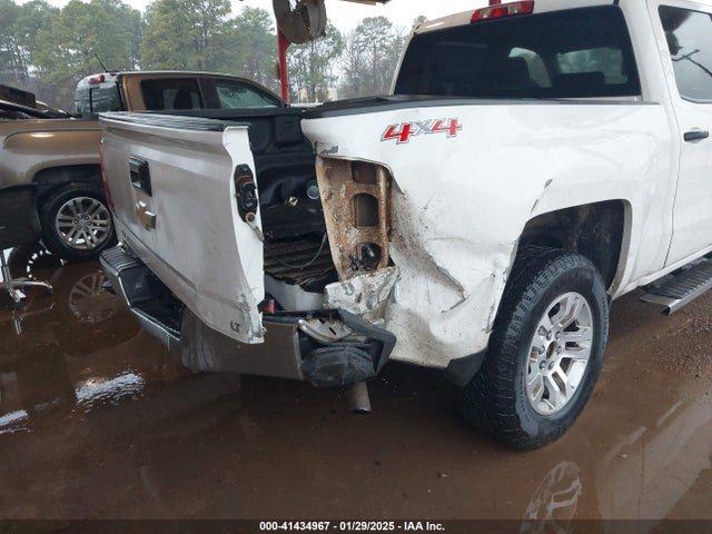 3GCUKREH8EG388693 Chevrolet Silverado 1500 1lt