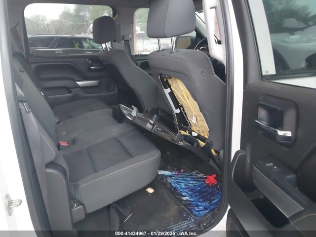 3GCUKREH8EG388693 Chevrolet Silverado 1500 1lt