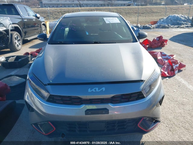 3KPF54AD7PE632192 KIA Forte Gt-line