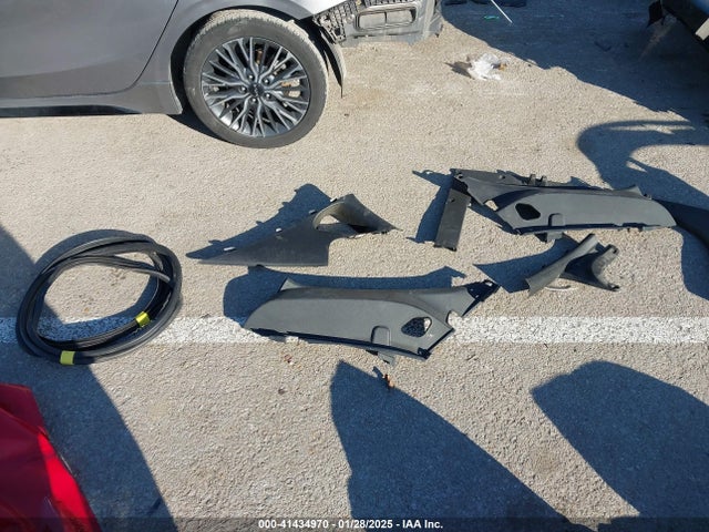 3KPF54AD7PE632192 KIA Forte Gt-line