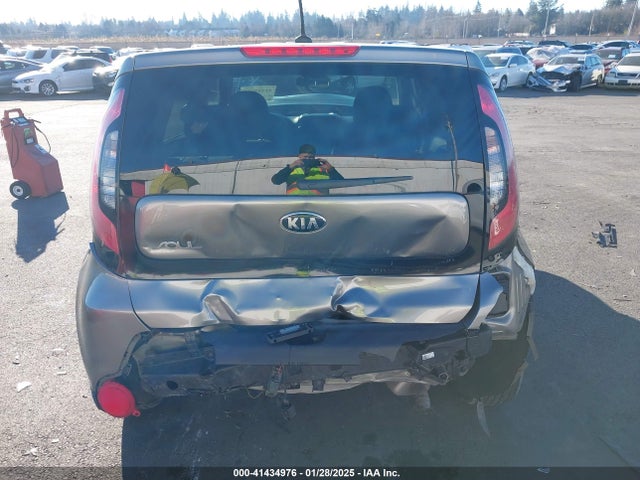 KIA SOUL + 2015 KNDJP3A56F7184260 Image 18
