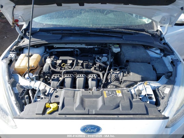 Ford FOCUS SE 2017 1FADP3F27HL321590 Image 10