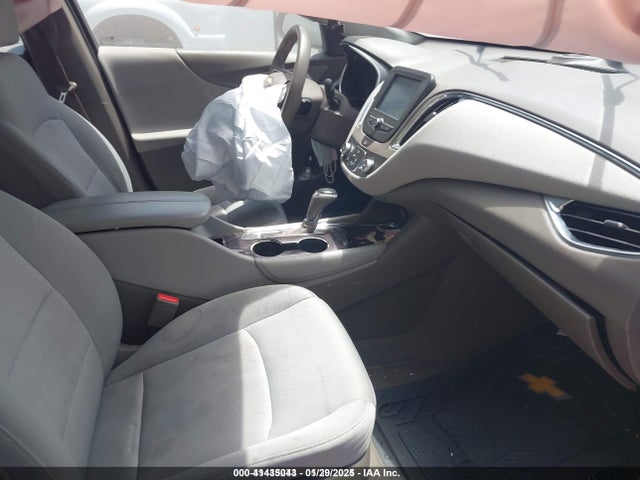 1G1ZE5ST2GF217191 Chevrolet MALIBU 1LT