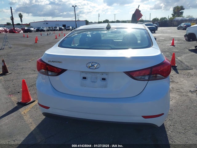 Hyundai ELANTRA SE 2016 5NPDH4AE8GH666967 Image 16