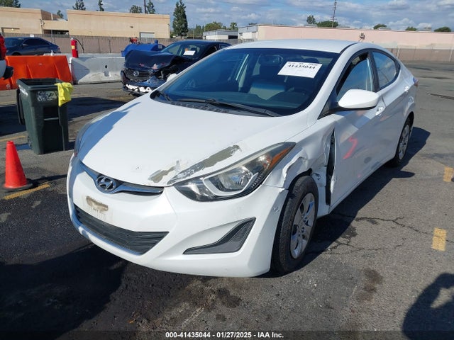 Hyundai ELANTRA SE 2016 5NPDH4AE8GH666967 Image 2
