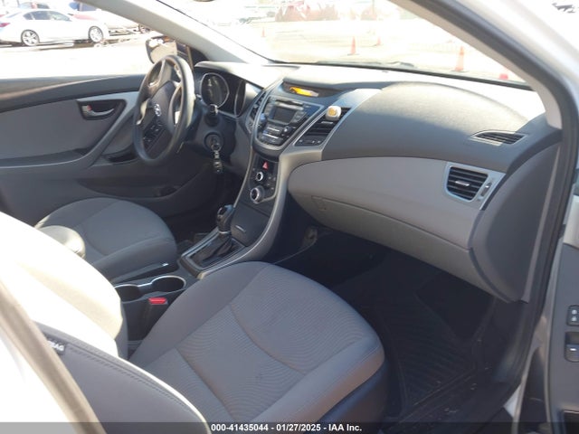 Hyundai ELANTRA SE 2016 5NPDH4AE8GH666967 Image 5