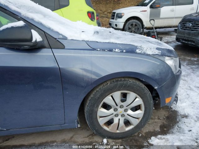 1G1PB5SG7E7142059 Chevrolet Cruze Ls Manual