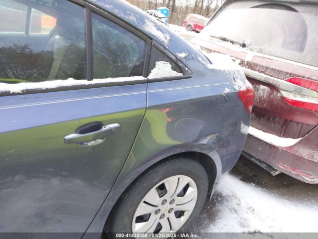 1G1PB5SG7E7142059 Chevrolet Cruze Ls Manual