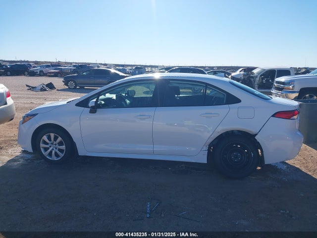 Toyota COROLLA LE 2025 5YFB4MDE0SP260255 Image 14