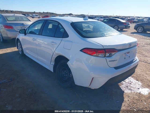 Toyota COROLLA LE 2025 5YFB4MDE0SP260255 Image 3