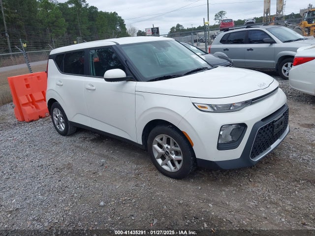 KIA SOUL LX 2022 KNDJ23AU9N7155114 Image 1