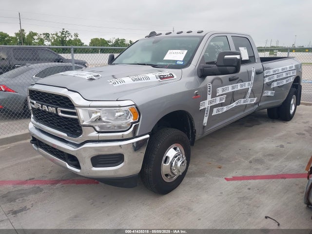 RAM 3500 2024 3C63RRGL5RG346679 Image 2