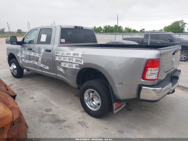 RAM 3500 2024 3C63RRGL5RG346679 Image 3