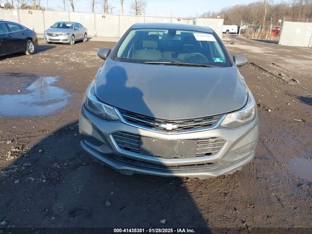 Chevrolet Cruze Lt Auto 2018 1G1BE5SM8J7104082 Image 11