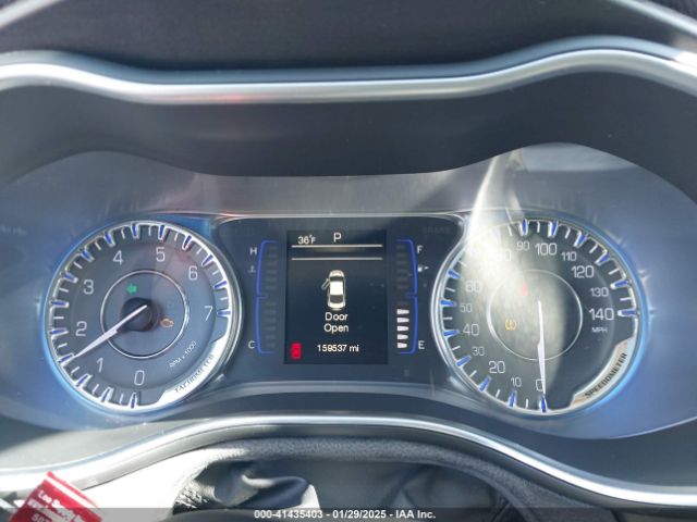 1C3CCCAB7FN582961 Chrysler 200 Limited