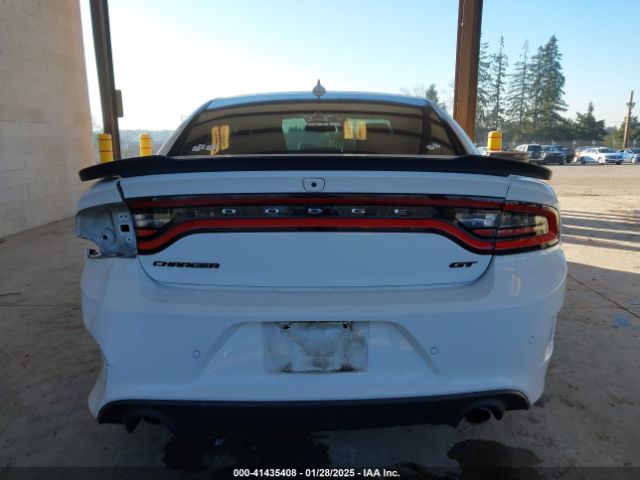 2C3CDXHG2KH747033 Dodge Charger Gt Rwd
