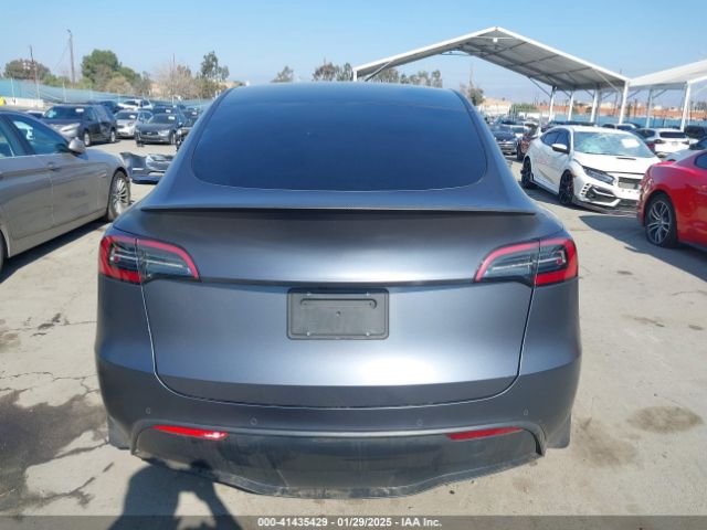 7SAYGDEF9NF488797 Tesla Model Y Performance Dual Motor All-wheel Drive