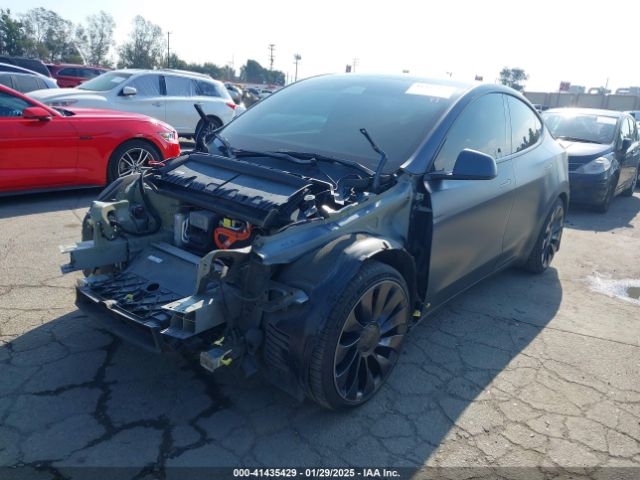 7SAYGDEF9NF488797 Tesla Model Y Performance Dual Motor All-wheel Drive