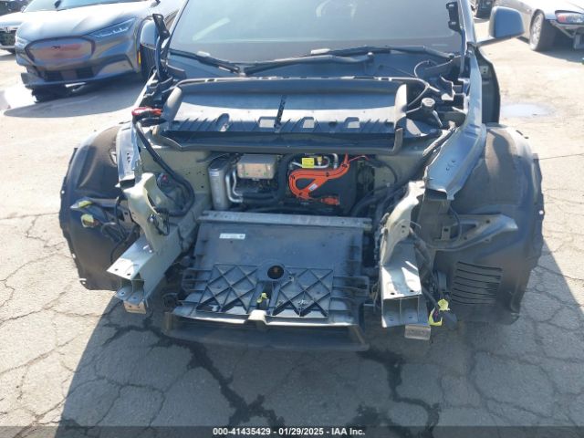 7SAYGDEF9NF488797 Tesla Model Y Performance Dual Motor All-wheel Drive