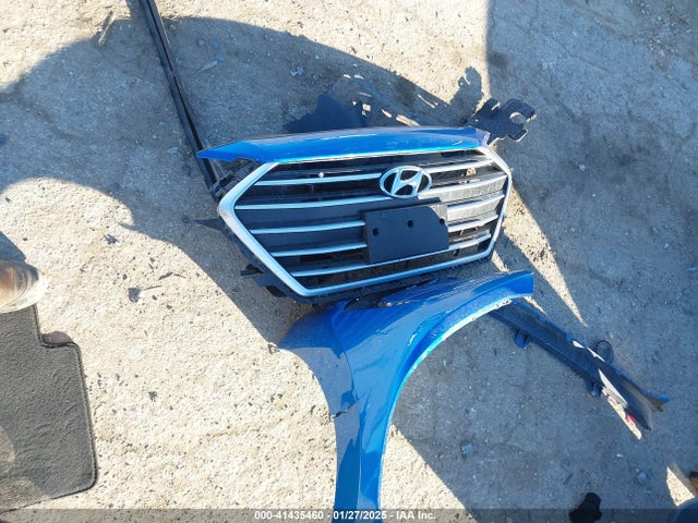 5NPD84LF2JH401832 Hyundai ELANTRA SEL