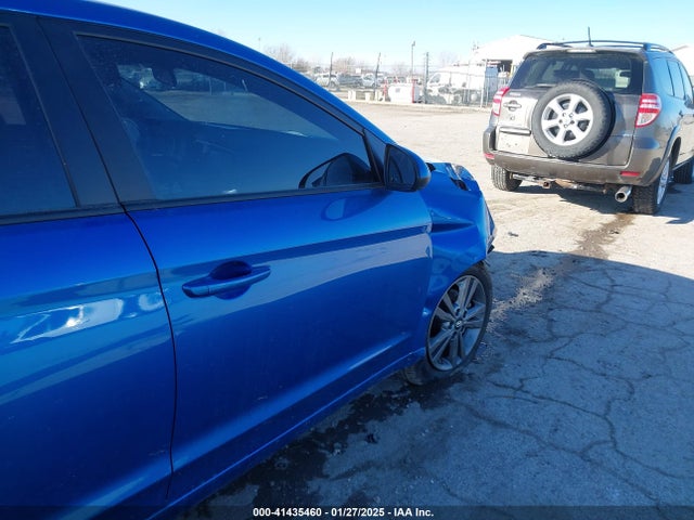 5NPD84LF2JH401832 Hyundai ELANTRA SEL