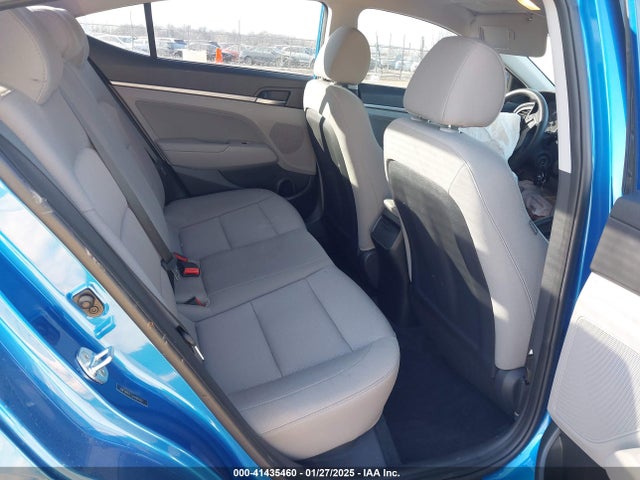 5NPD84LF2JH401832 Hyundai ELANTRA SEL