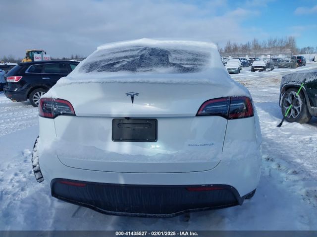 7SAYGDEE4RA261057 Tesla Model Y Long Range Dual Motor All-wheel Drive