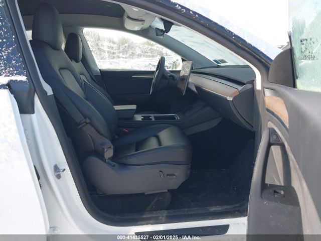 7SAYGDEE4RA261057 Tesla Model Y Long Range Dual Motor All-wheel Drive